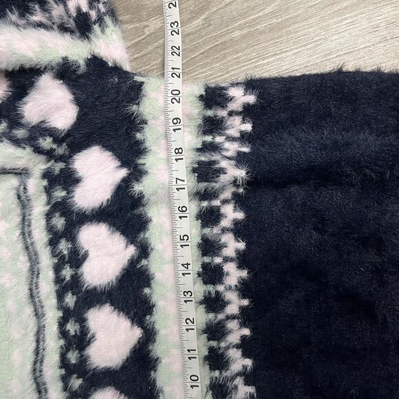 Victoria's Secret Soft Cozy Fuzzy Crop Fair Isle Sweater Shirt Top M 224 - Picture 4 of 6